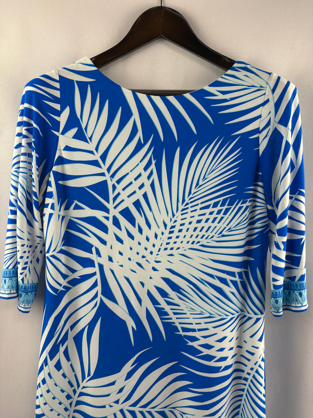 Women’s Studio One Small Blue & White Island Pattern Midid Dress