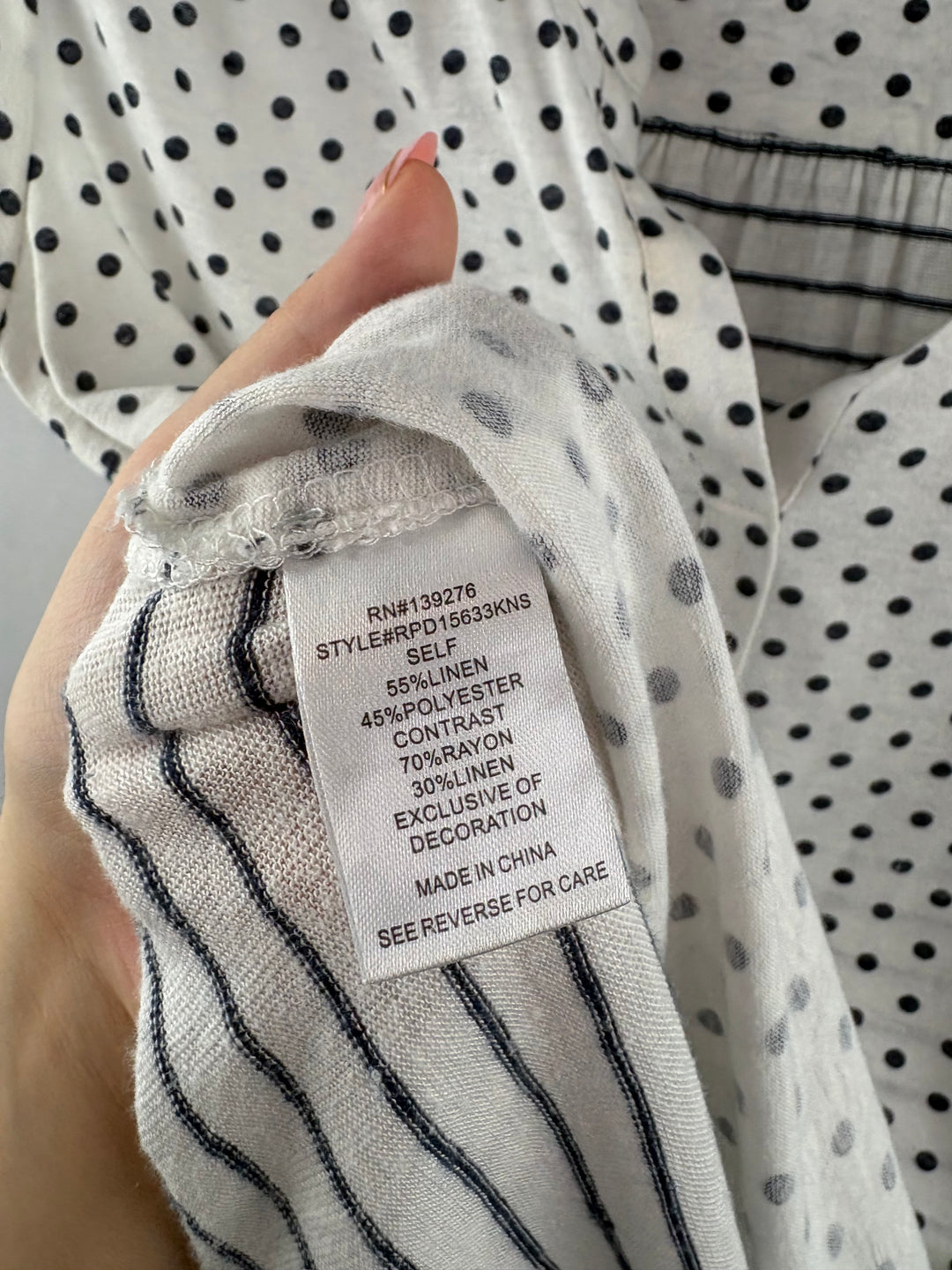 Women’s Daniel Rainn Small White Blouse w/ Gray Polka Dot & Stripes