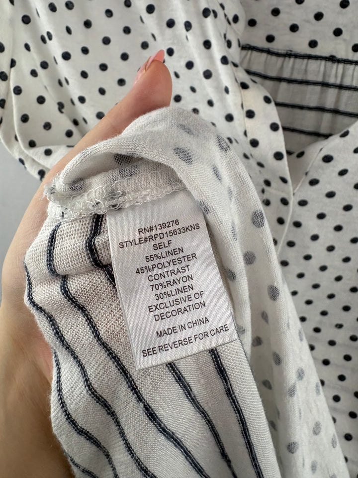 Women’s Daniel Rainn Small White Blouse w/ Gray Polka Dot & Stripes