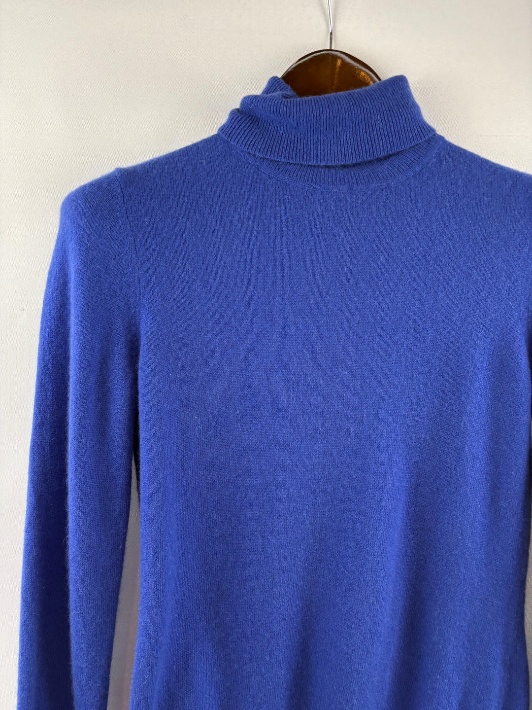 Women’s Jaclyn Smith Medium Royal Blue Turtleneck Sweater