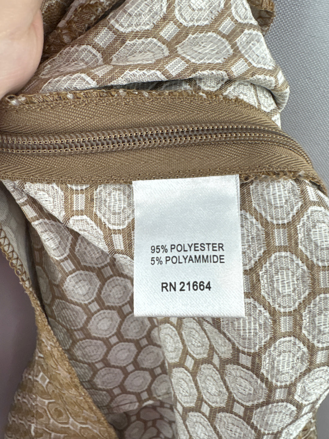 Women’s Paper White Size 10 Brown &amp; White Patterned Slacks