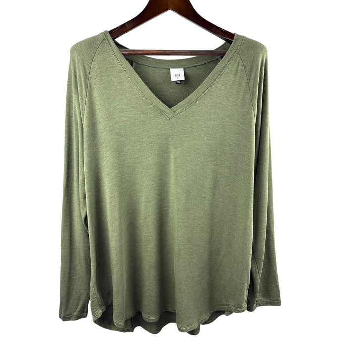 Women’s Cabi XL Olive Green Long Sleeve V-Neck