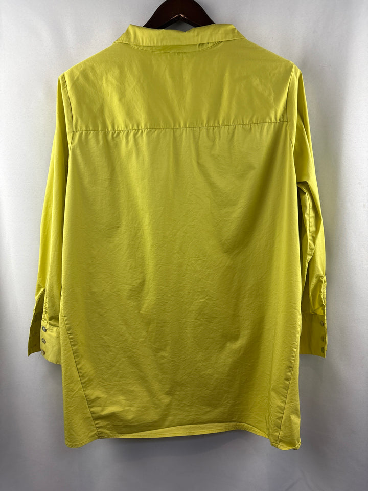 Women’s Marla Wynne Size 1X Avocado Green Button Up
