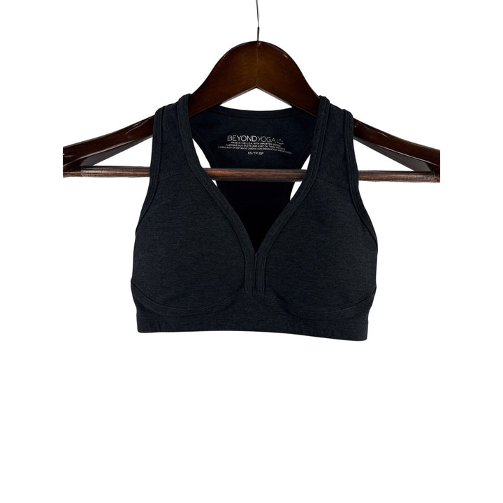Women’s Beyond Yoga XS Black Sports Bra