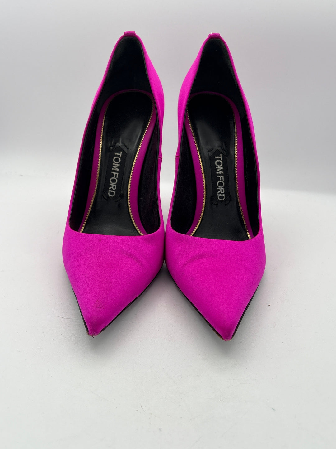 Women Tom Ford Size 9 Bright Magenta Satin Pumps Gold Button Detail