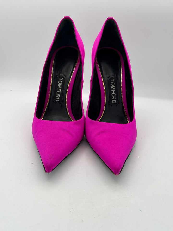 Women Tom Ford Size 9 Bright Magenta Satin Pumps Gold Button Detail