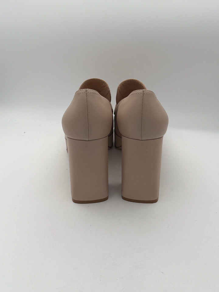 Gianvito Rossi Women Beige Leather Block Heel Loafers Size 10
