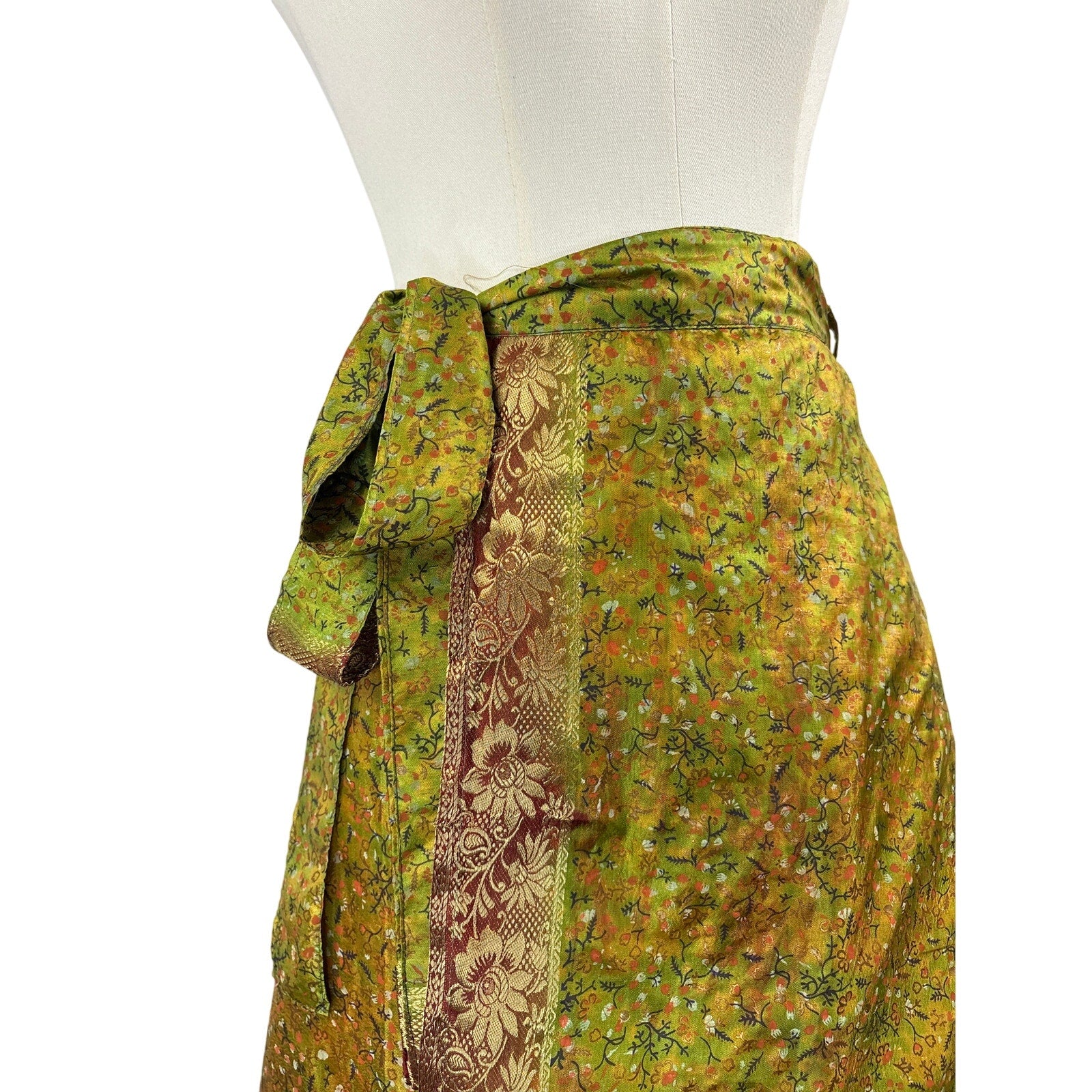 Women’s Handmade Size Unknown Silk Multicolor Wrap Maxi Skirt.