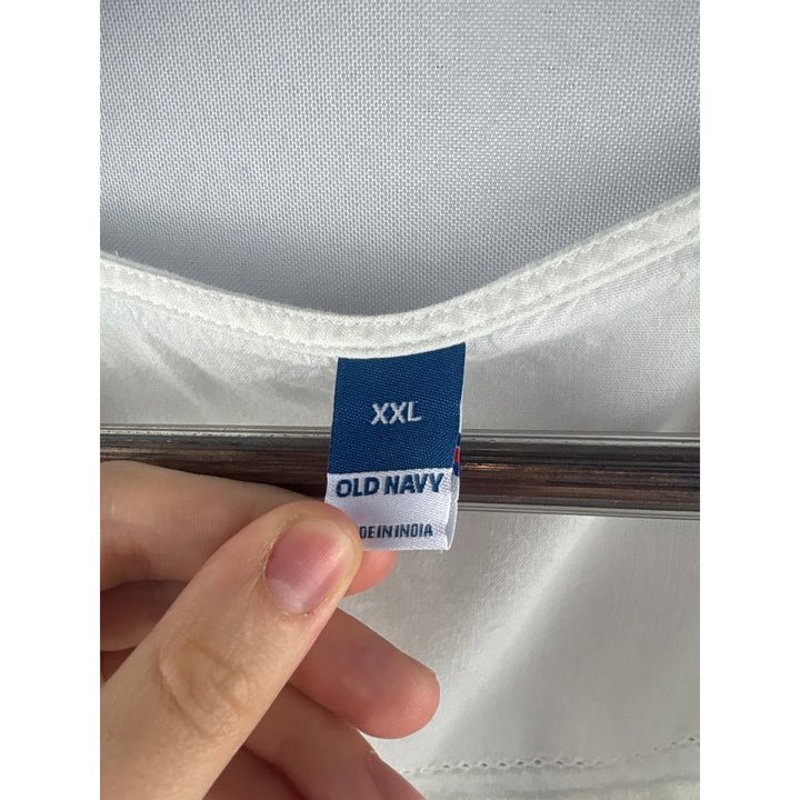 Women’s Old Navy XXL White Short Sleeve Button Up Blouse