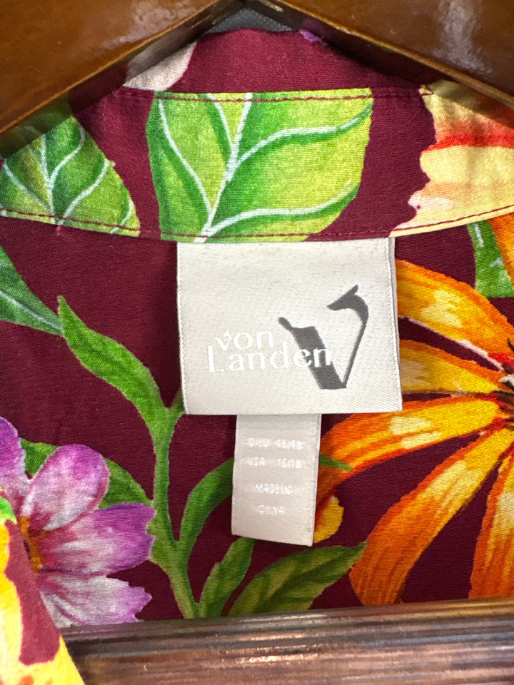 Women’s Von Landen Size 16/18 Burgundy Floral Button Up