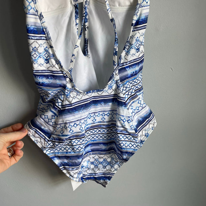 Jets Australia by Jessica Allen One Piece Swimsuit Bathing Suit Boho Blue Open Back size 4
