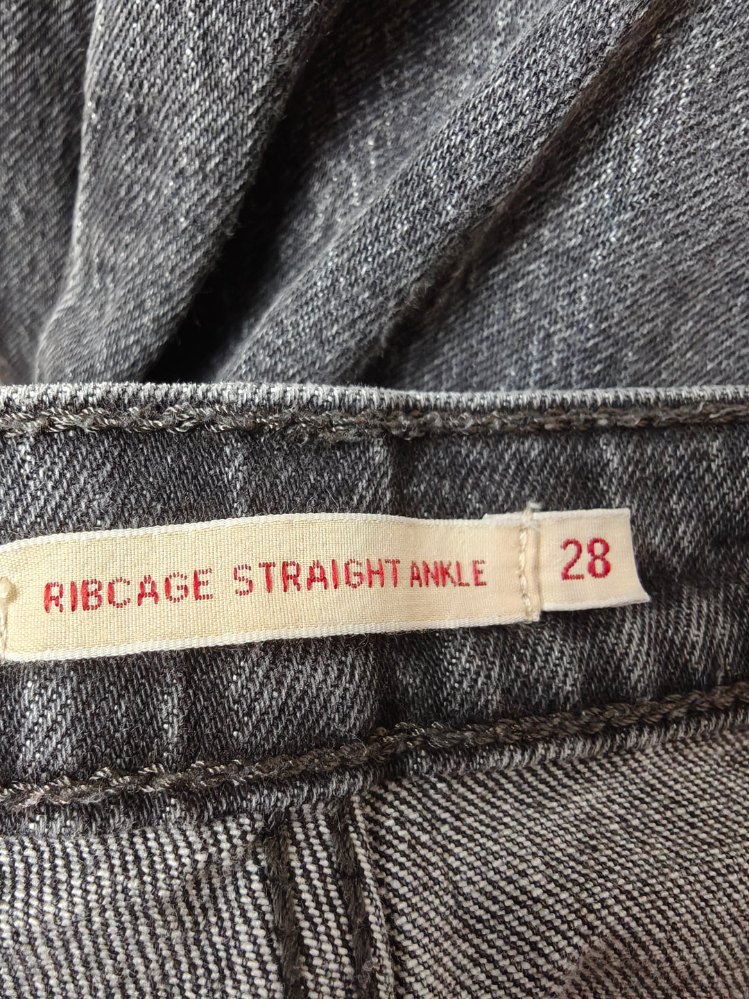 Womens Levis Ribcage Straight Ankle Black Jeans Size 28