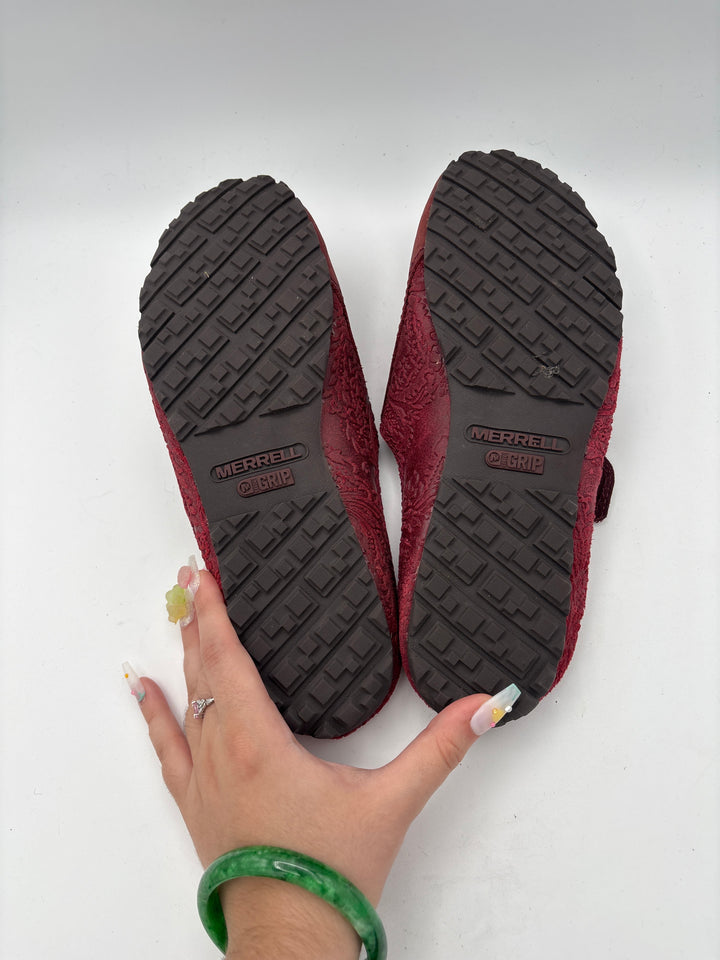Women’s Merrell M Size 8.5 Burgundy Soft Leather Slip On Mules