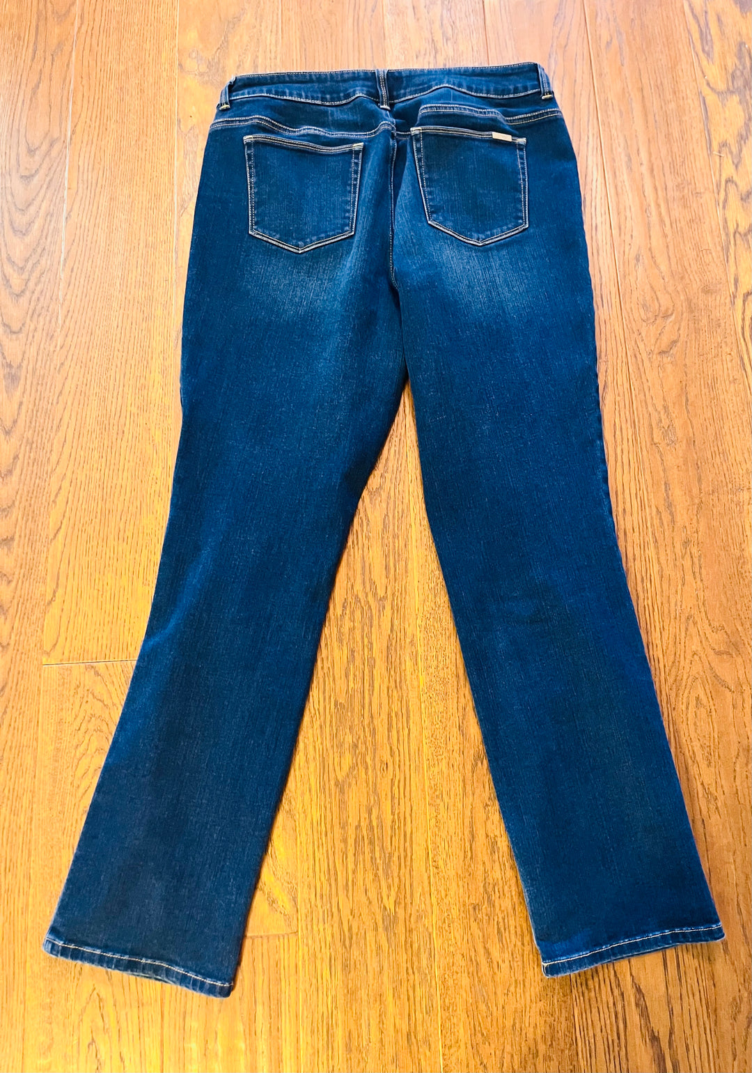 Chico’s So Slimming Women’s Jeans Stretch Denim Slimming Fit Comfort Waist