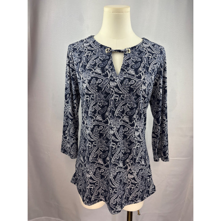 Magnolia Grace Womens Small Blue Paisley Polyester/Spandex Top With Keyhole Detail