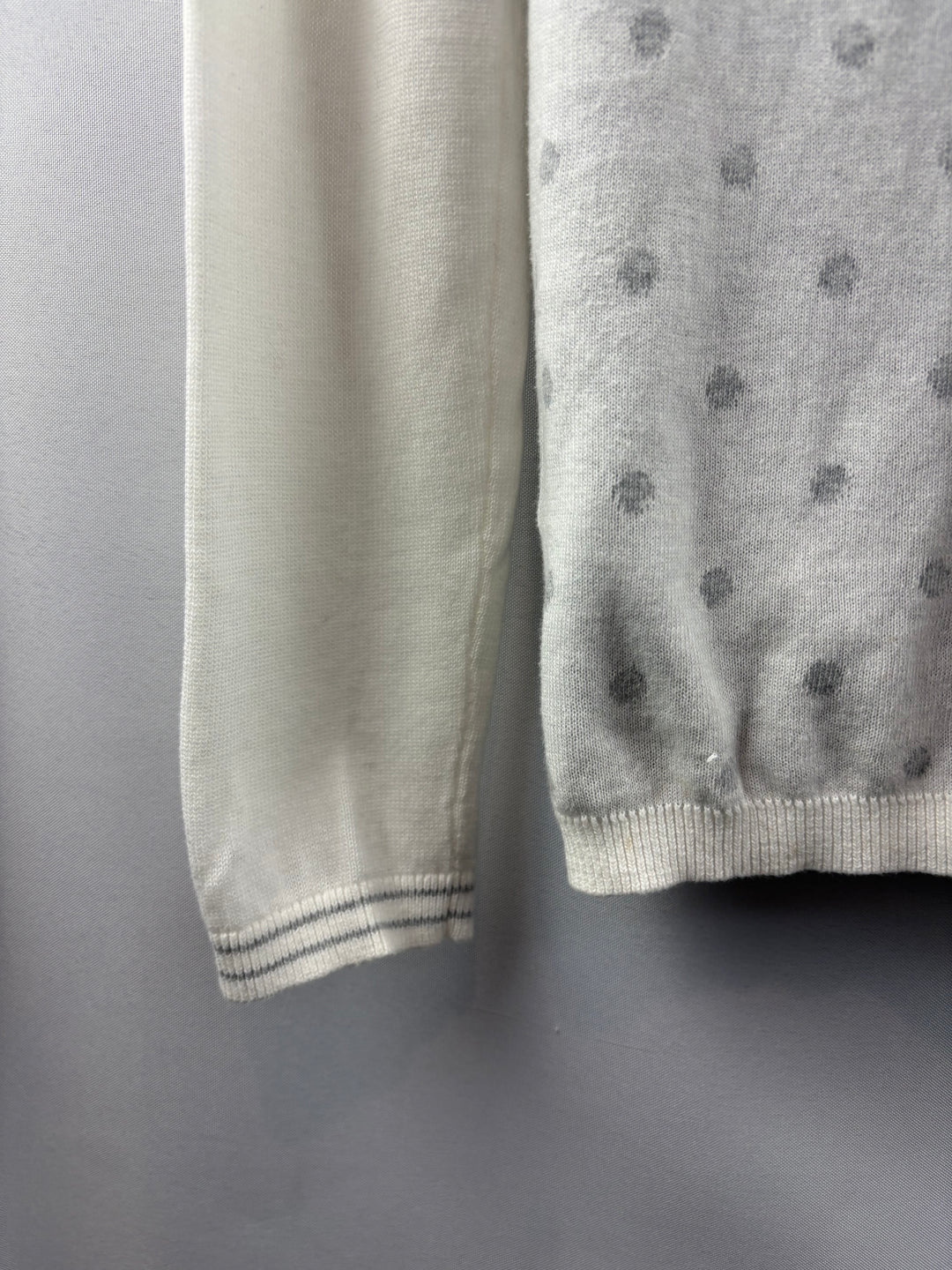 Women’s Tommy Hilfiger Small Cream w/ Gray Polka Dots Crewneck Sweater