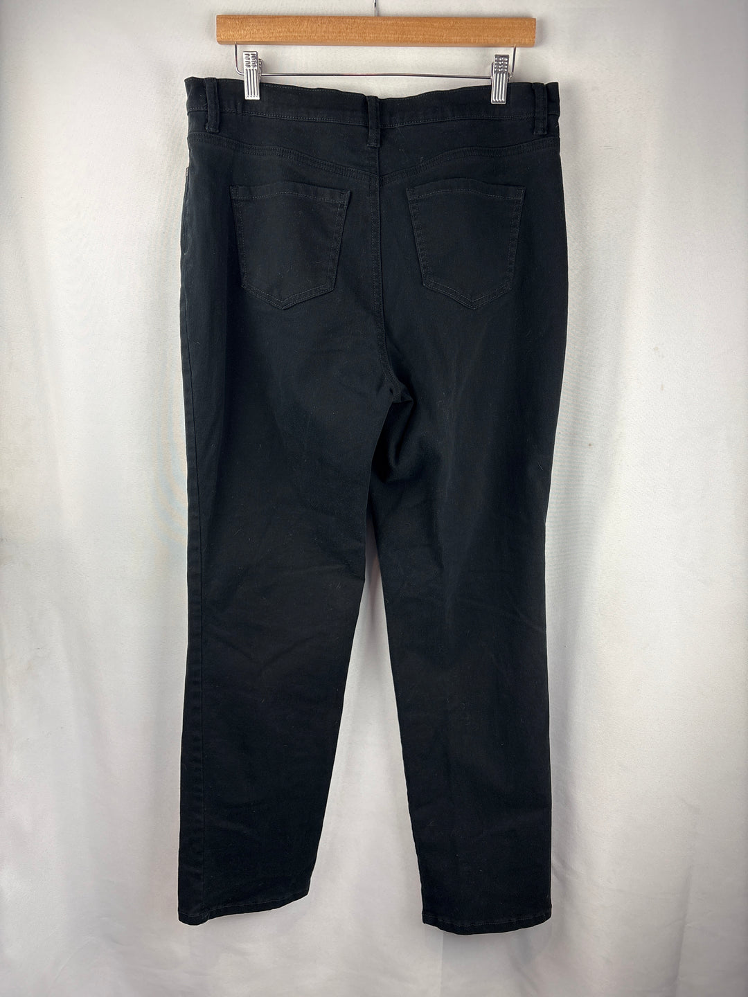 Women’s Gloria Vanderbilt Size 12 Black Skinny Jeans