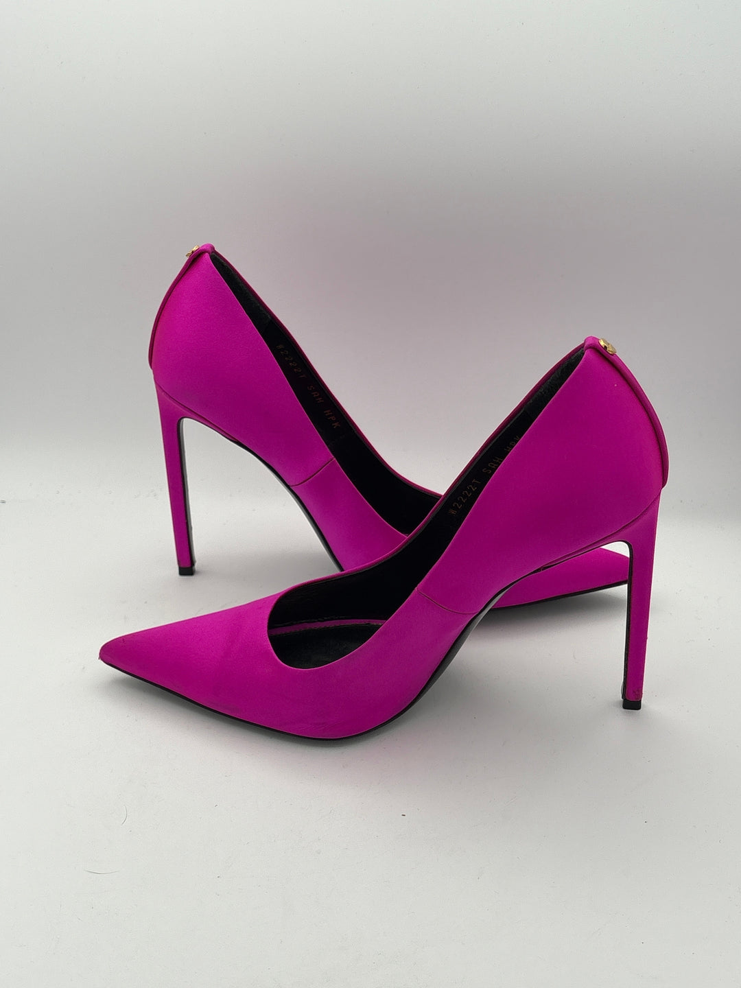 Women Tom Ford Size 9 Bright Magenta Satin Pumps Gold Button Detail