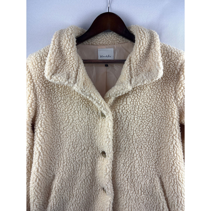 Women’s Blendshe Medium Cream Sherpa Style Coat
