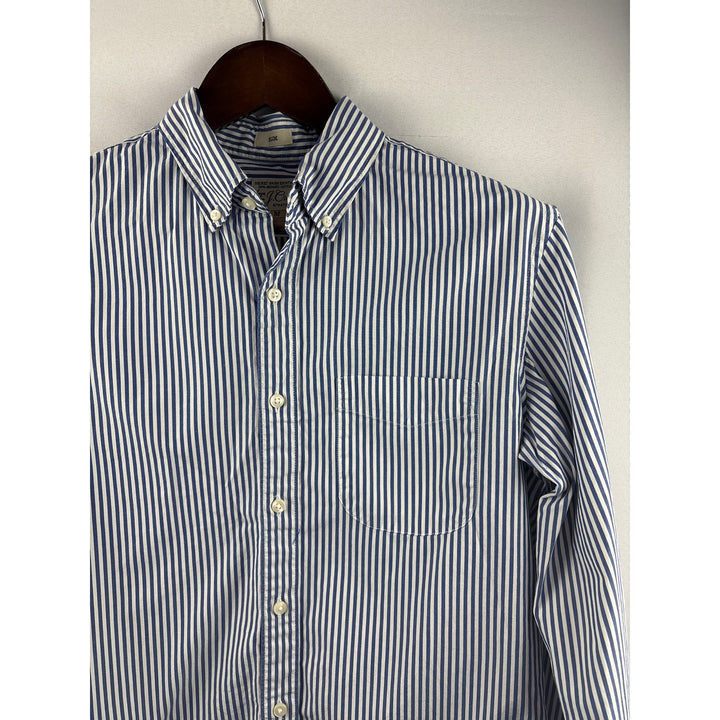 Men’s J.Crew Medium Blue & White Striped Button Up