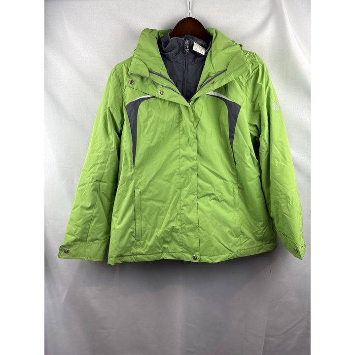 Women’s Zero X Posur XL Double Lined Green Raincoat