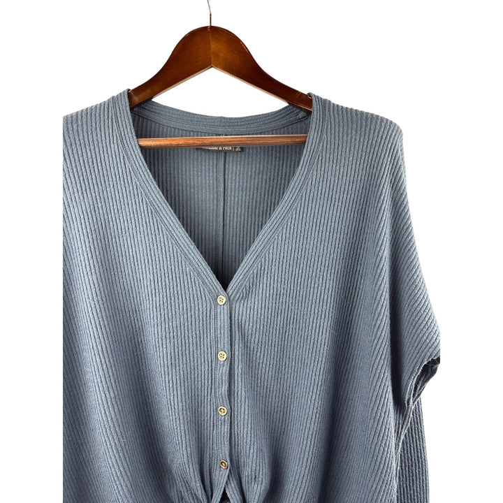 Women’s Abercrombie & Fitch Medium Grey/Blue Long Sleeve Ribbed Shirt