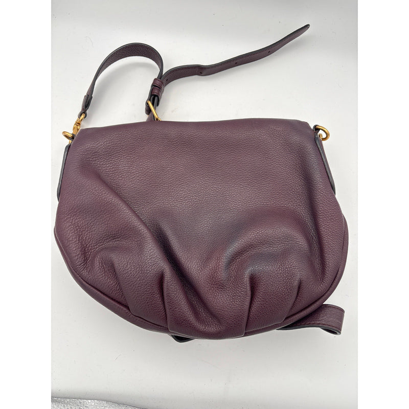 Women’s Marc Jacob’s Dark Burgundy Crossbody Purse w/ Gold Hardware.