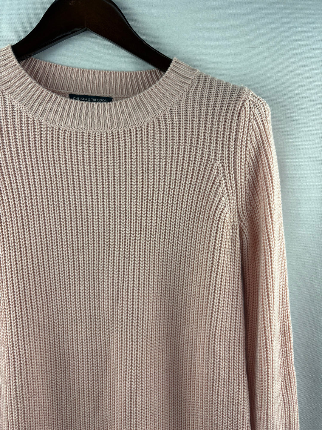 Women’s Chelsea & Theodore Small Millennial Pink Sweater