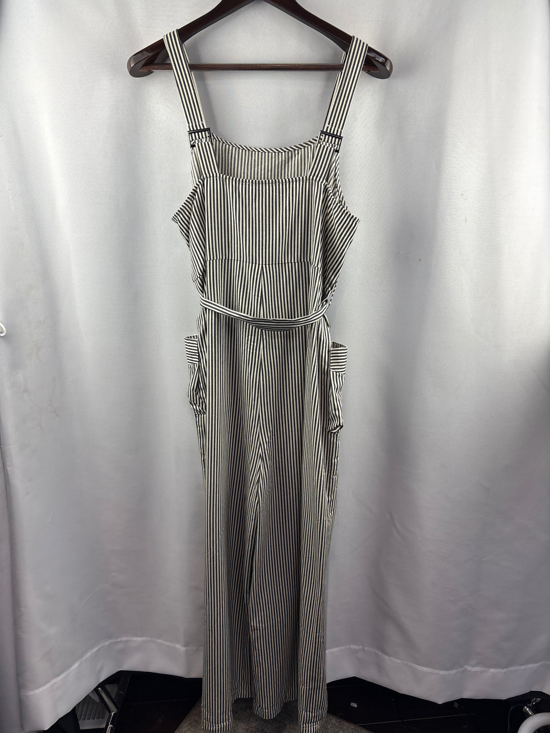 Women’s Hayden Large Black &amp; White Striped Sleeveless Jumpsuit