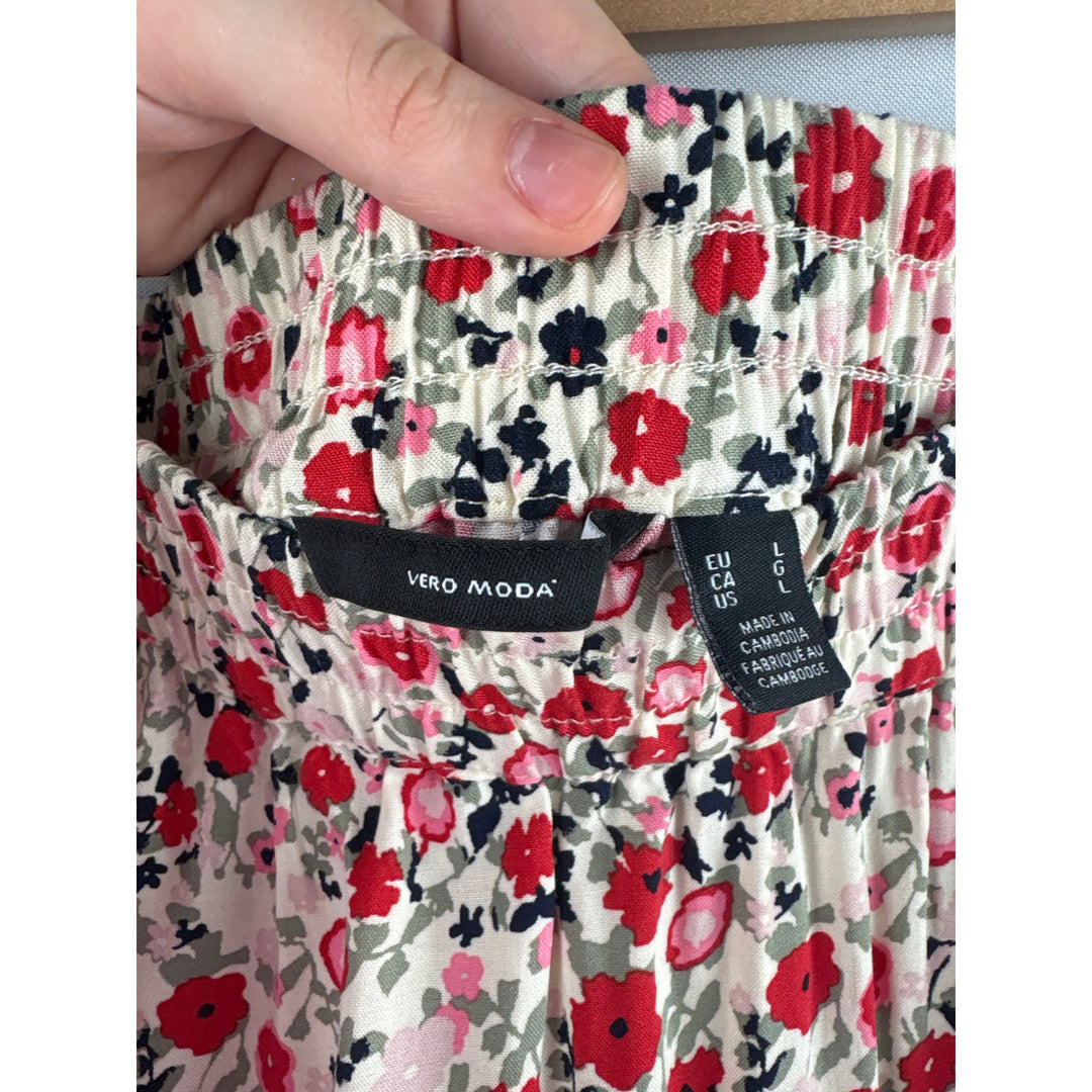 Women’s Vero Moda Large Cream Floral Flowy Mini Skirt