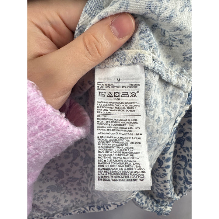 Women’s Old Navy Medium White Blouse w/ Blue Paisley Pattern
