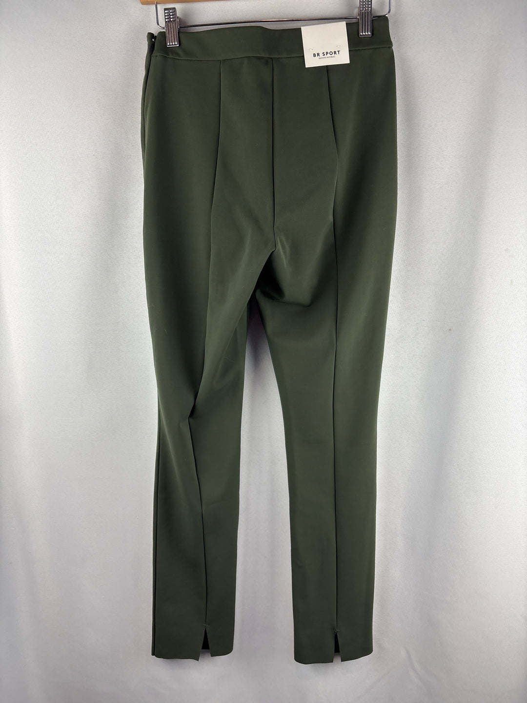 Women’s BR Sport Size 4 Dark Olive Green Sports Leggings