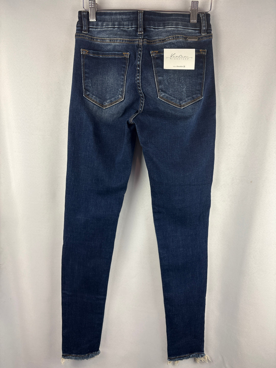 Women’s KanCan Signature Size 26 Dark Blue Skinny Jeans