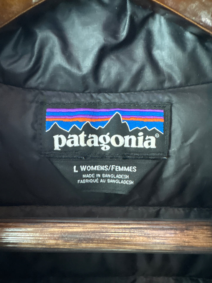 Women’s Patagonia Large Black Puffer Jacket