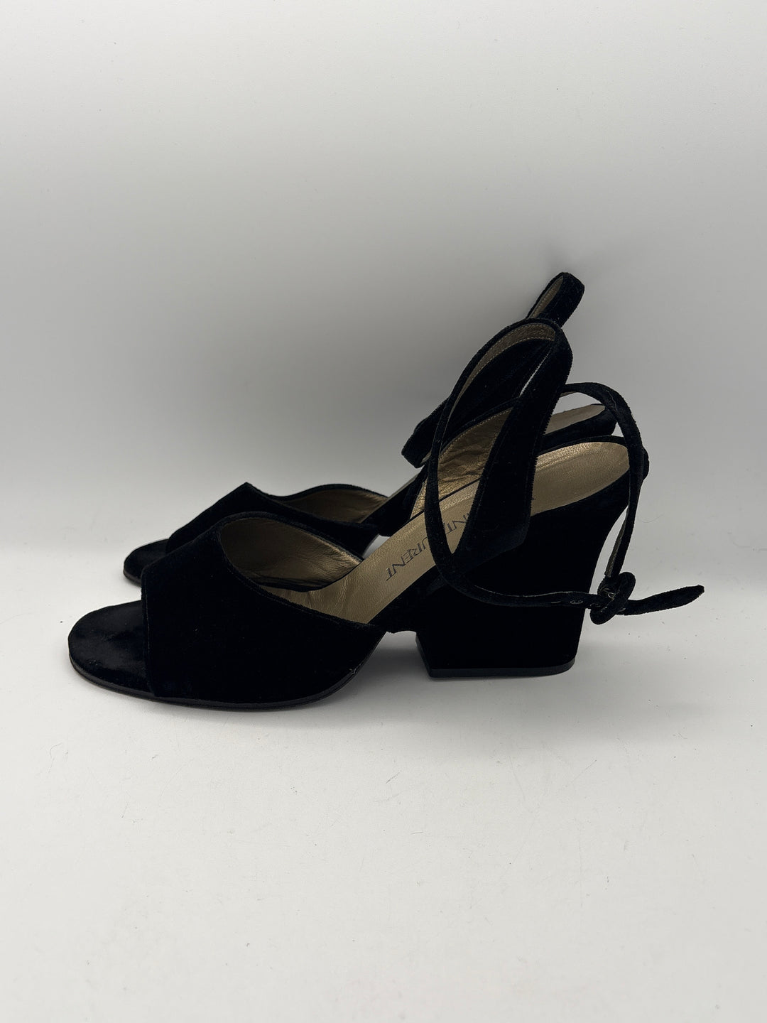 Women’s Yves Saint Laurent Size 10 Black Velvet Strappy Heels