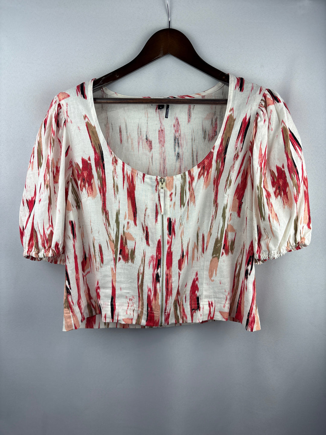 Women’s DKNY XL White Multicolored Patterned Skirt Set