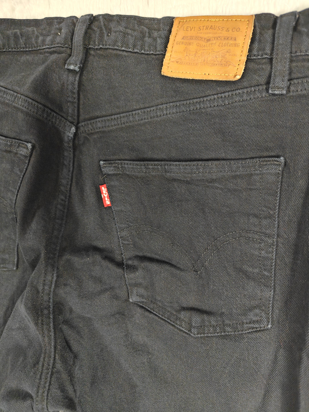 Mens Levis Ribcage Straight Ankle Jeans Black Size 28