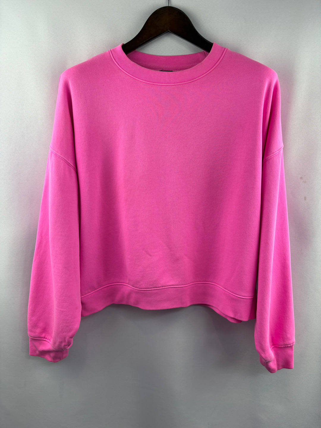 Women’s GAP Medium Neon Pink Crewneck Sweater