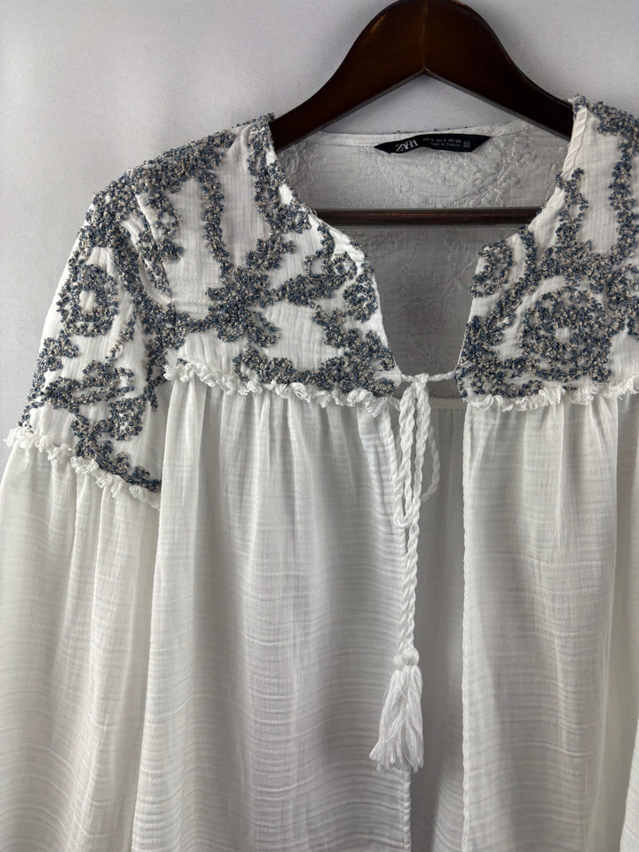 Women’s Zara Small White Tied Sweater