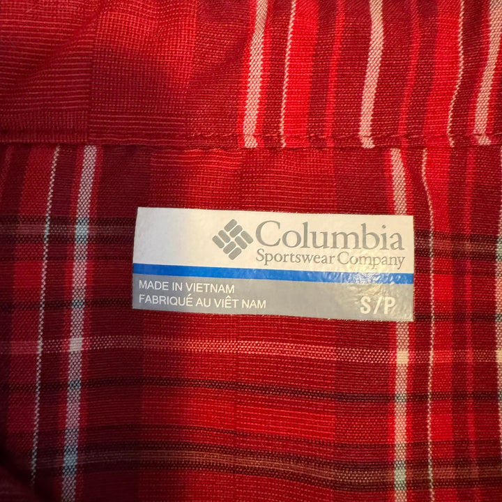 Columbia Women's Red Plaid  Long Sleeve Button-Up Shirt, Hiking Outdoor Wear, Size Small