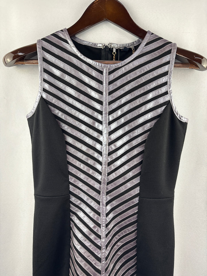 Women’s IMAN Small Sleeveless Black &amp; Sliver Patterned Dress
