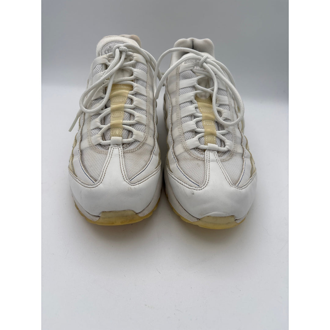 Nike Size 8.5 White Air Max Running Shoes
