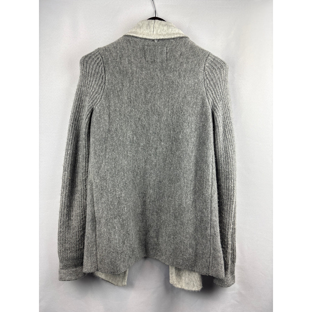 Women’s Abercrombie & Fitch Small Grey Cardigan