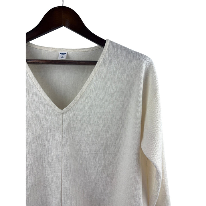 Women’s Old Navy Medium Cream 3/4 Sleeve Shirt w/ Front Knot