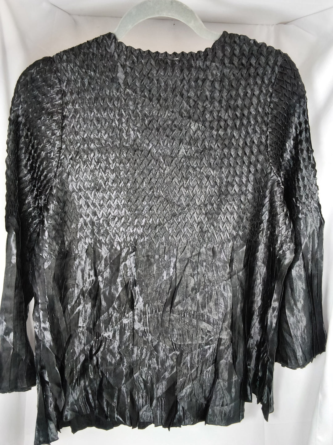 Essentials By Milano Black Crinkle Smocked V Neck Blouse Size XL