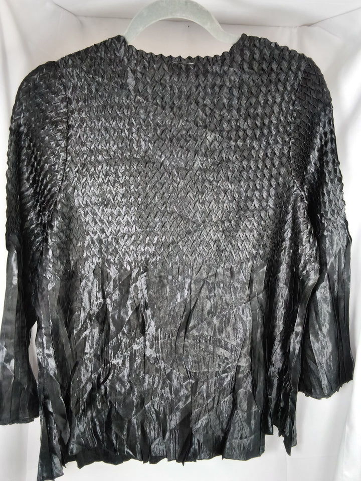 Essentials By Milano Black Crinkle Smocked V Neck Blouse Size XL