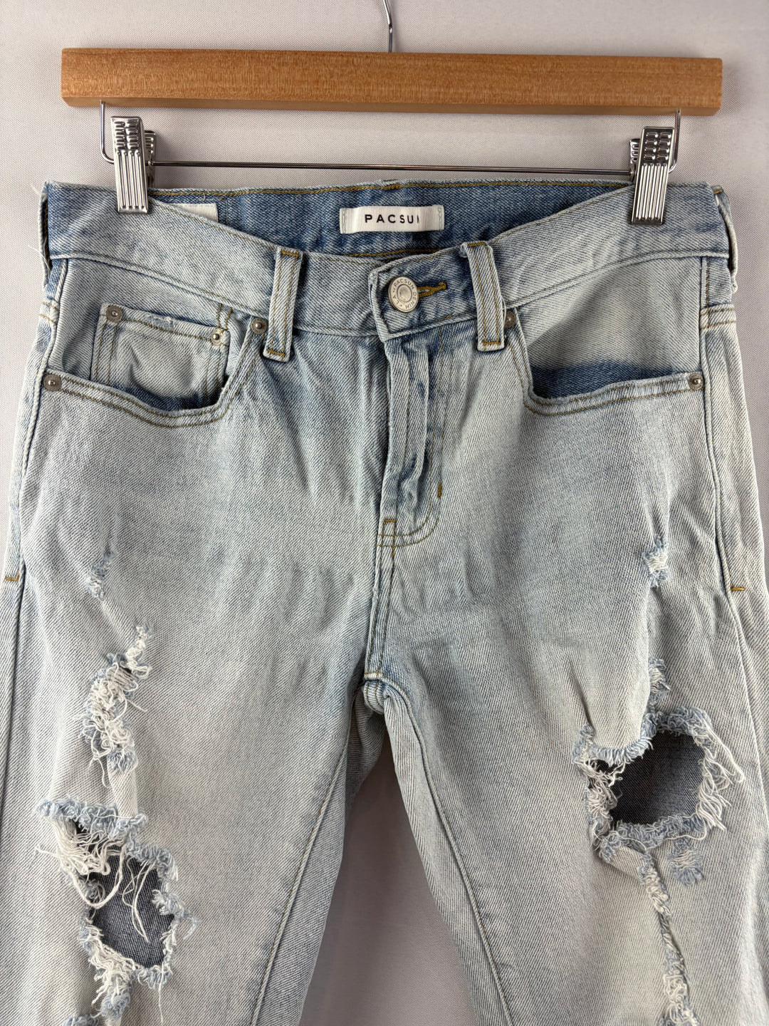 Women’s Pacsun Size 29x30 Light Blue Distressed Skinny Jean