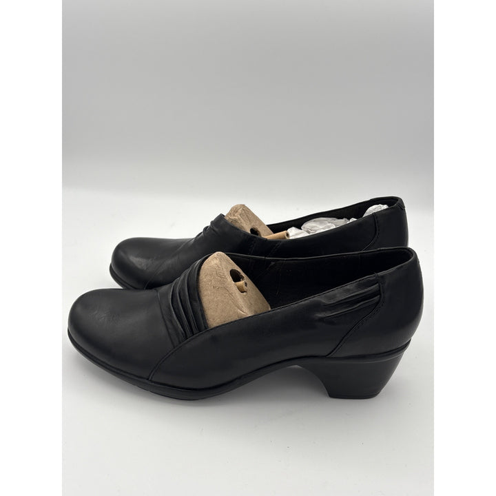 Women’s Clark Size 6.5 Black Leather Heeled Loafers