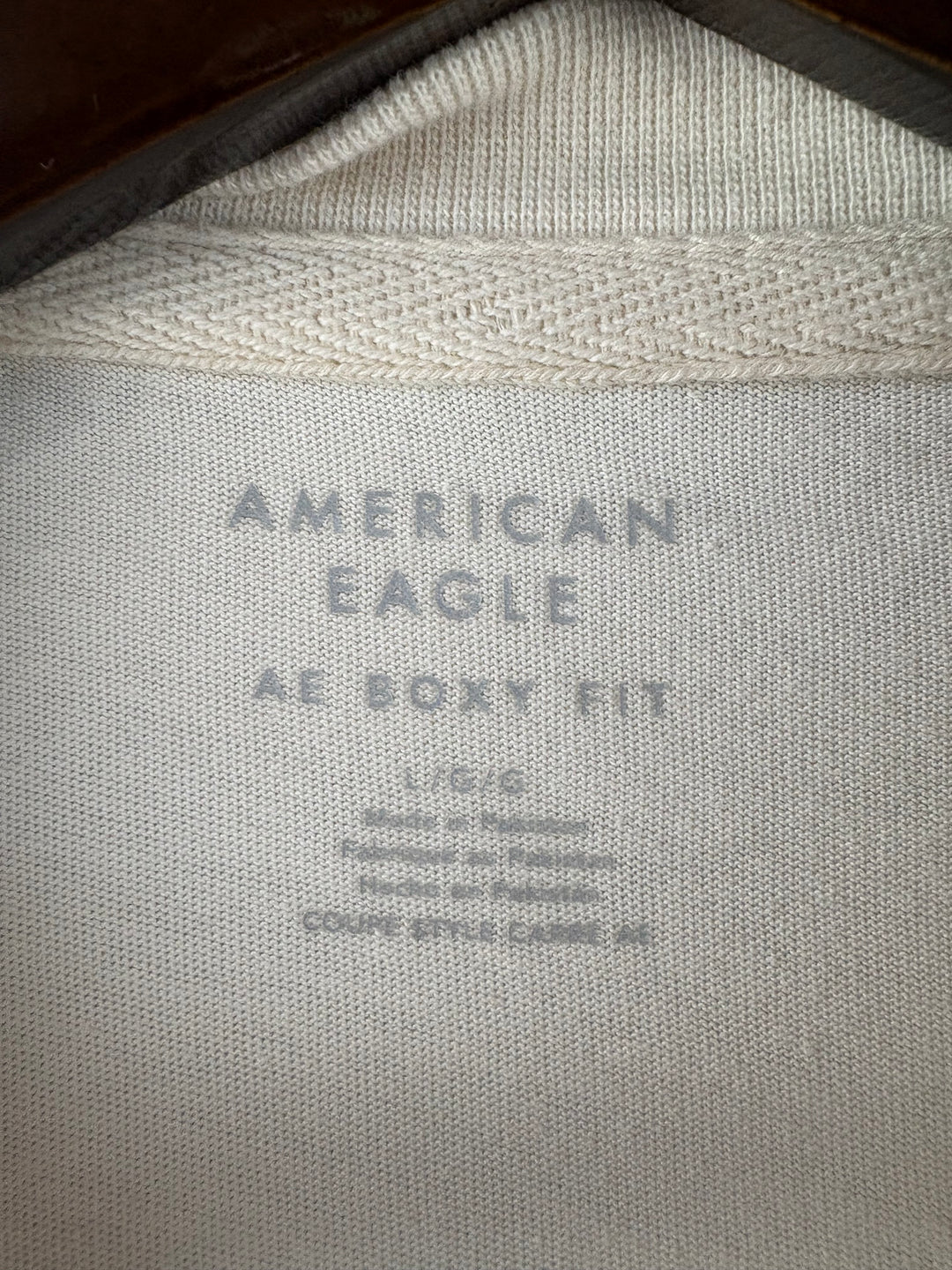 Men’s American Eagle Large Cream Long Sleeve Shirt