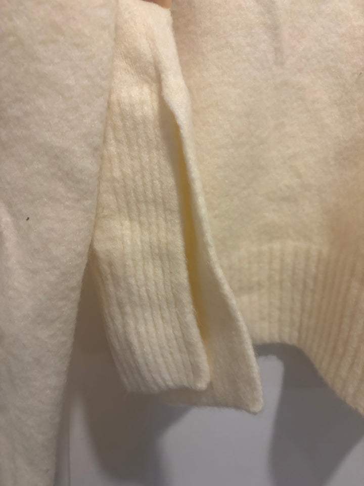 Zara Cream Fuzzy Sweater Oversized Cropped Knit Size L Holiday Quiet Luxury